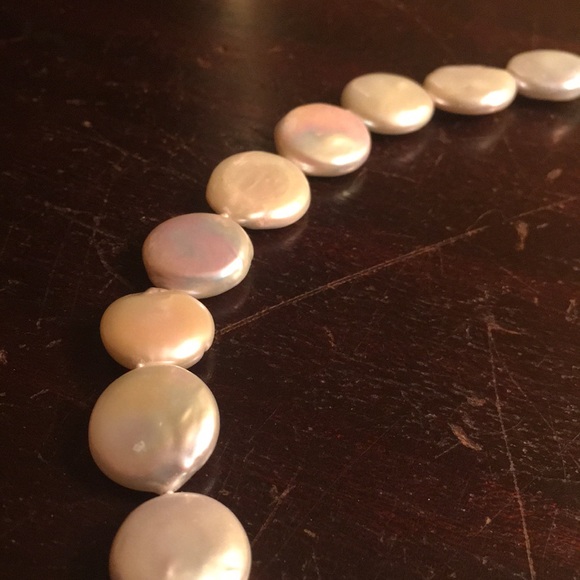 Coin pearl necklace - Picture 3 of 4
